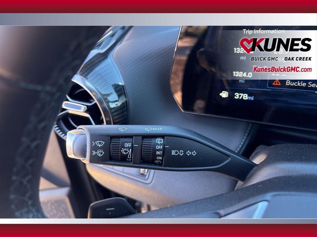 used 2025 Chevrolet Equinox car, priced at $26,285