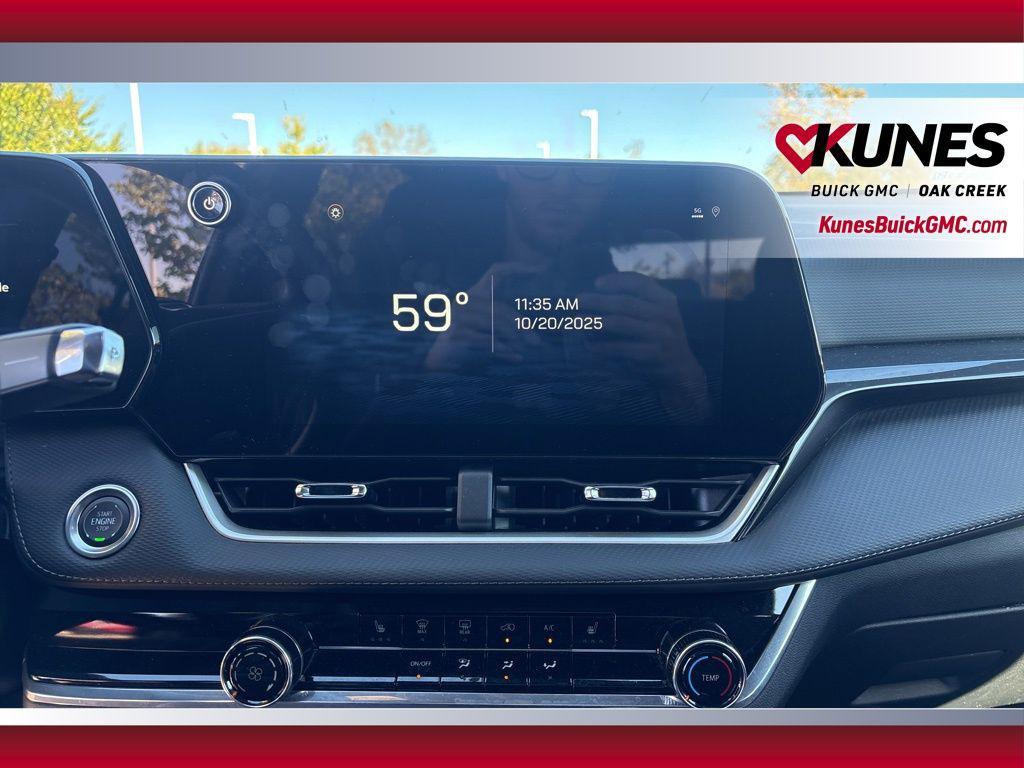 used 2025 Chevrolet Equinox car, priced at $26,285