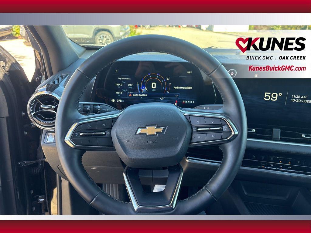 used 2025 Chevrolet Equinox car, priced at $26,285