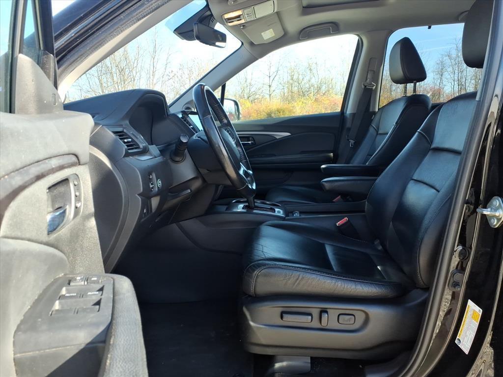 used 2020 Honda Pilot car, priced at $20,532