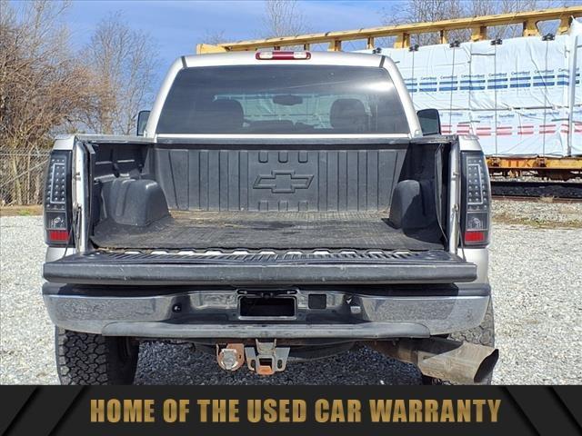 used 2004 Chevrolet Silverado 2500 car, priced at $11,902