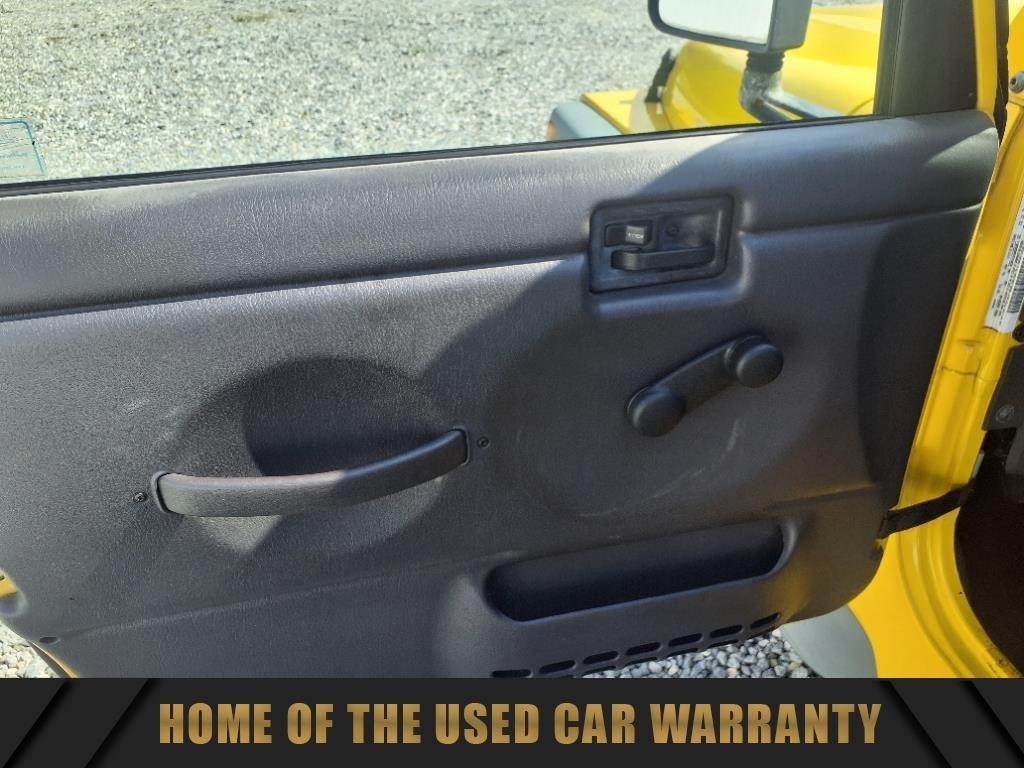 used 2000 Jeep Wrangler car, priced at $9,137