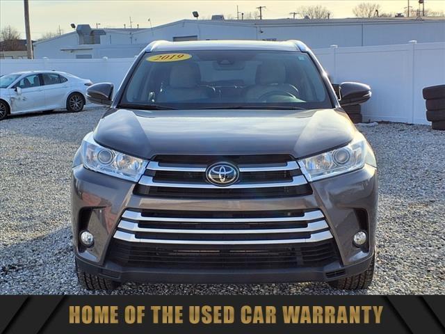 used 2019 Toyota Highlander car, priced at $23,717