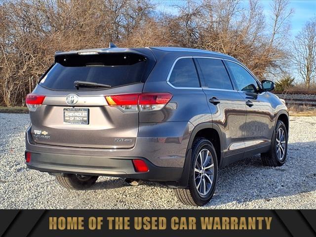 used 2019 Toyota Highlander car, priced at $23,717