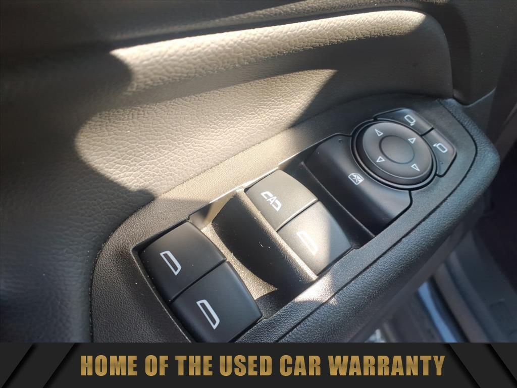 used 2023 Chevrolet Equinox car, priced at $21,622