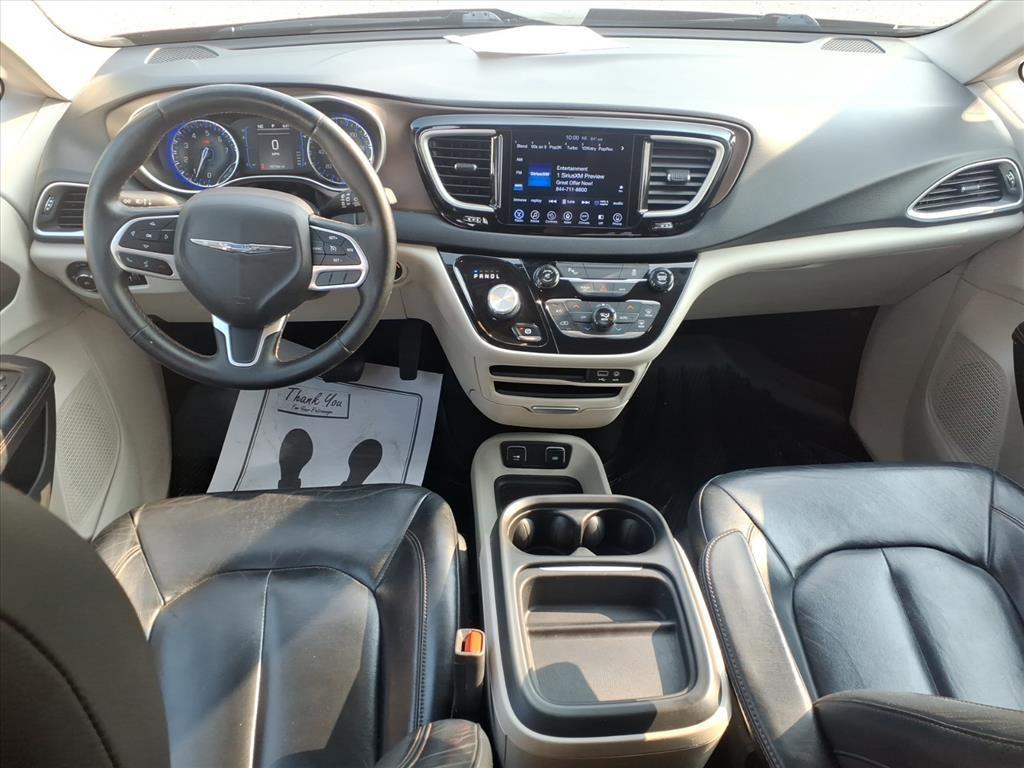 used 2017 Chrysler Pacifica car, priced at $8,942