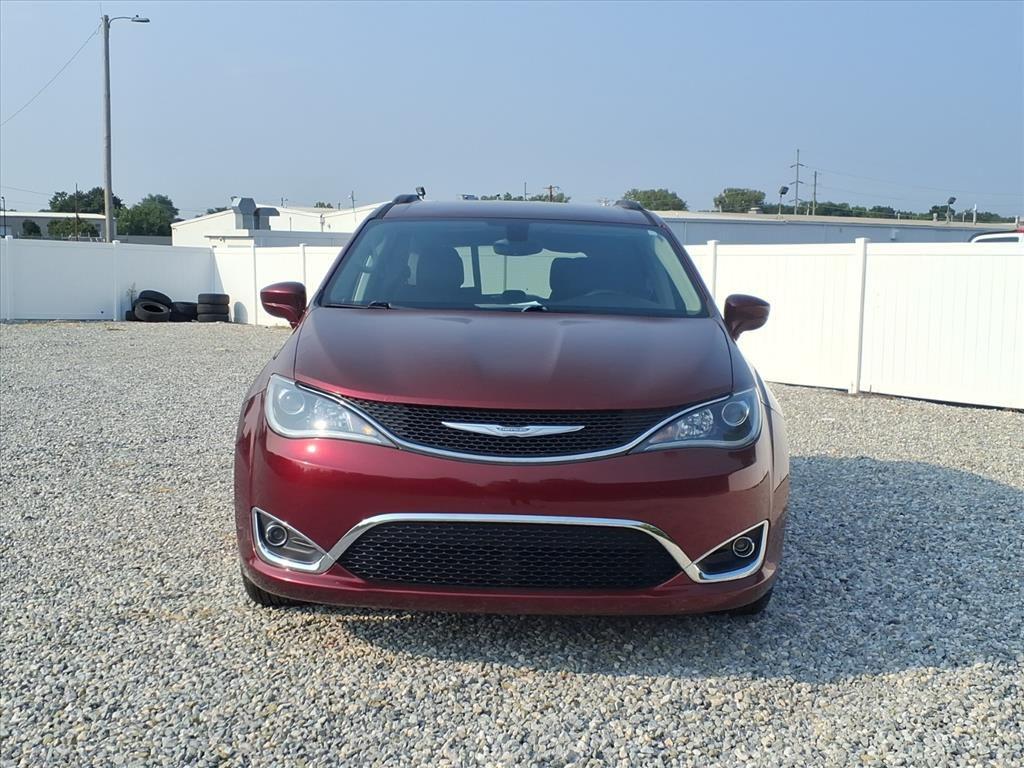 used 2017 Chrysler Pacifica car, priced at $8,942