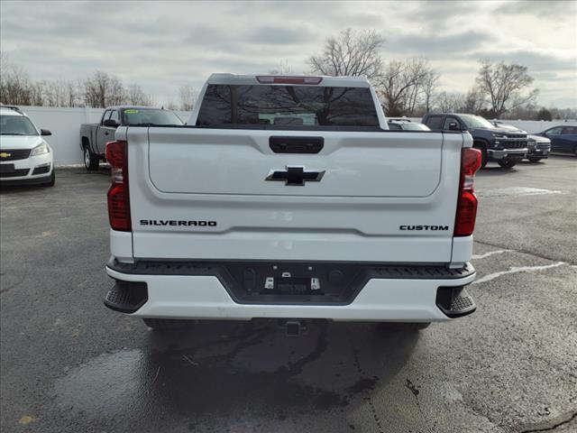 new 2024 Chevrolet Silverado 1500 car, priced at $42,995