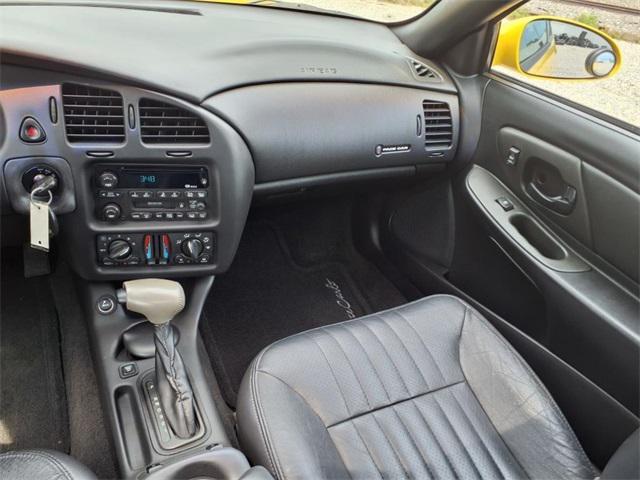 used 2002 Chevrolet Monte Carlo car, priced at $16,900