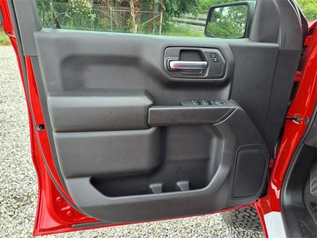 new 2024 Chevrolet Silverado 1500 car, priced at $71,995
