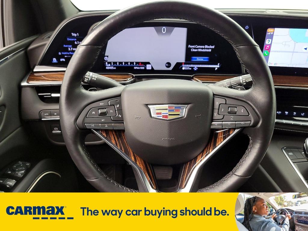used 2022 Cadillac Escalade car, priced at $63,998