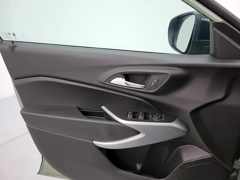 used 2024 Chevrolet Trax car, priced at $22,998