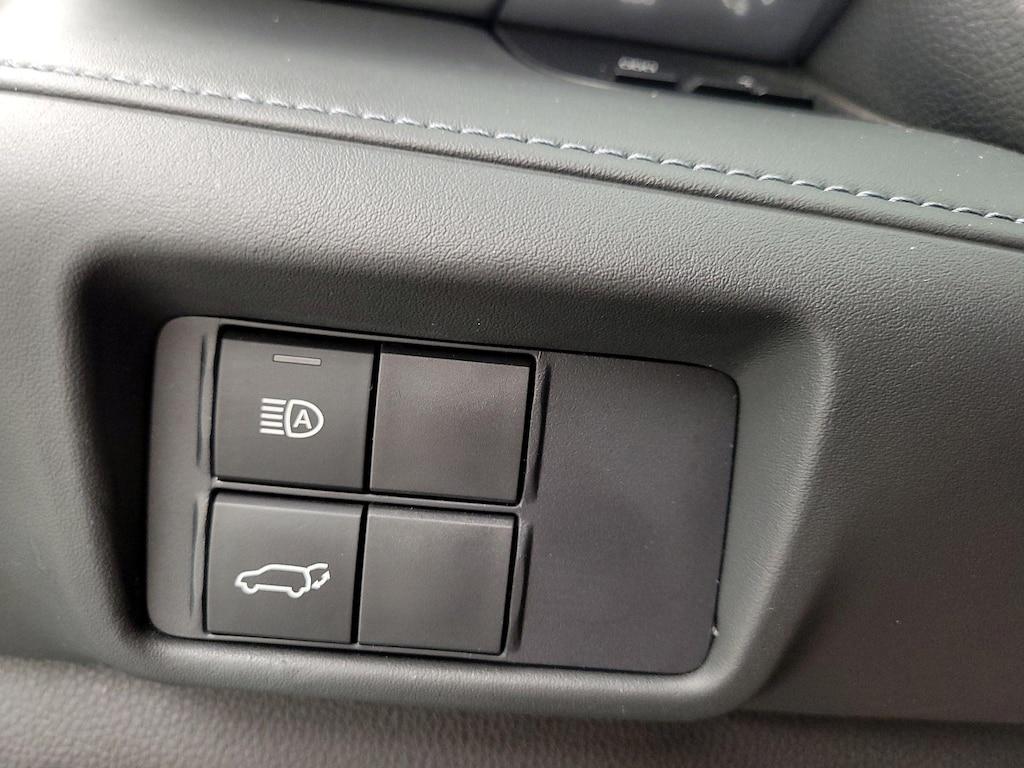 used 2021 Toyota Highlander car, priced at $38,998