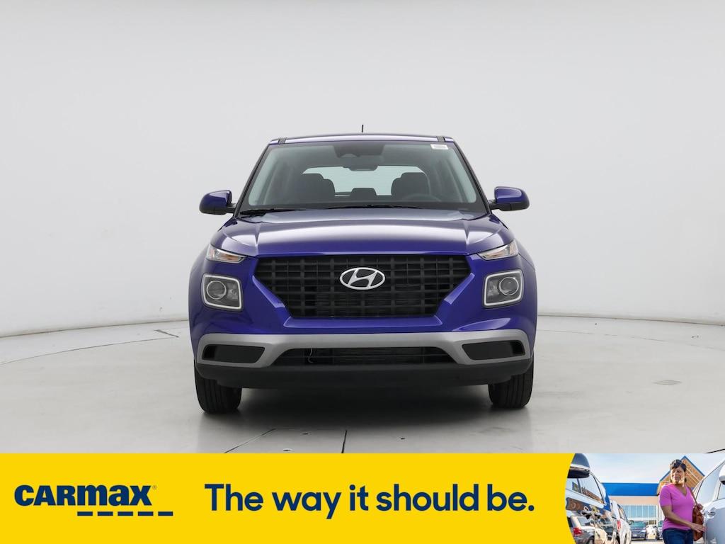 used 2025 Hyundai Venue car, priced at $23,998