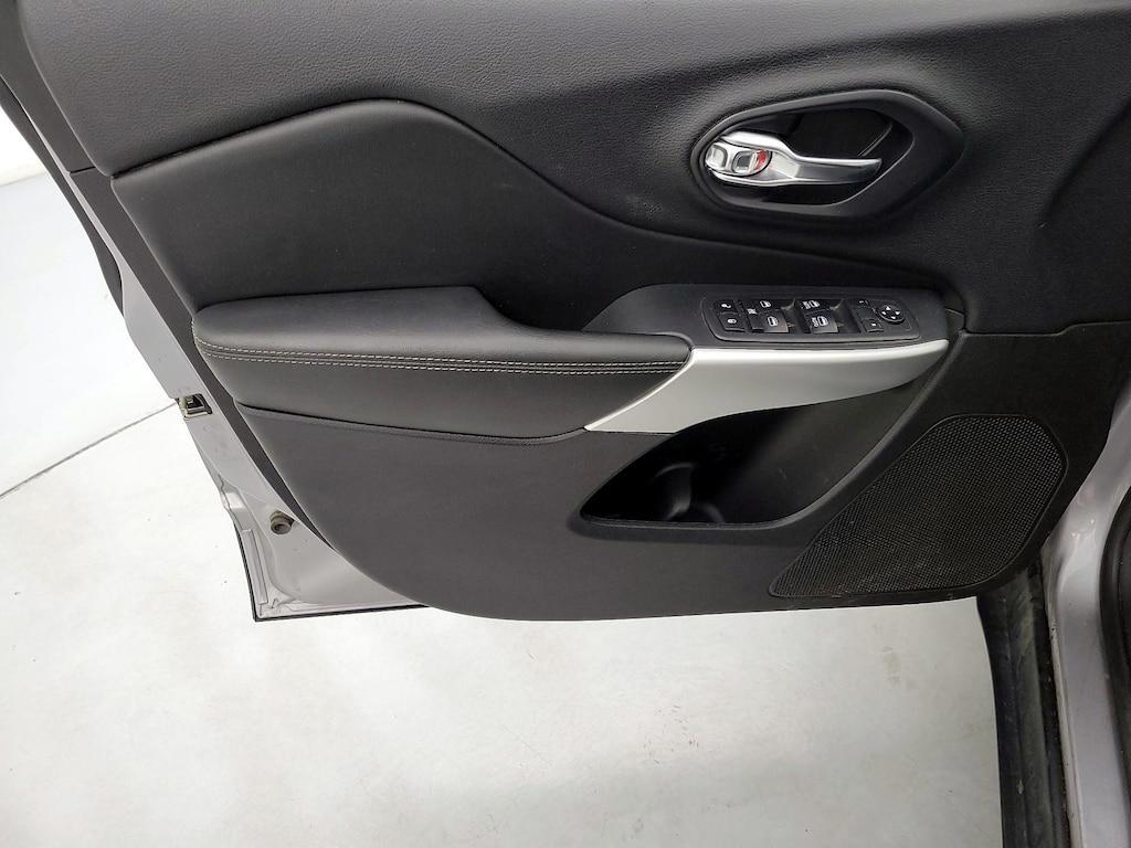 used 2018 Jeep Cherokee car, priced at $15,998