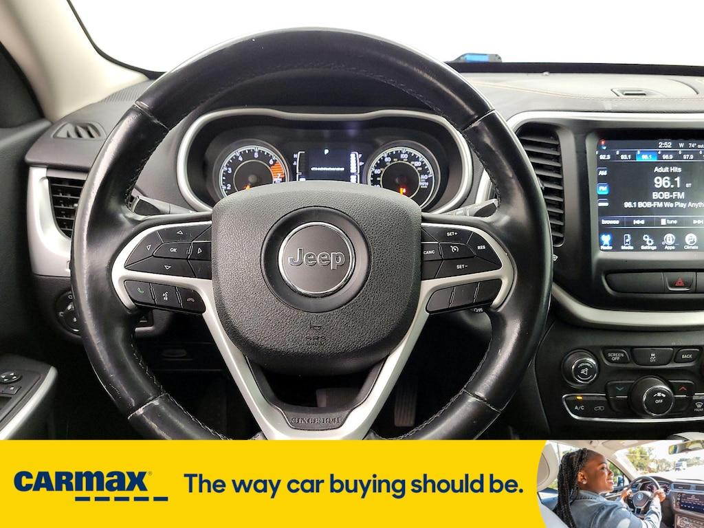 used 2018 Jeep Cherokee car, priced at $15,998