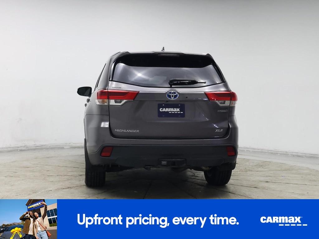 used 2019 Toyota Highlander Hybrid car, priced at $30,998