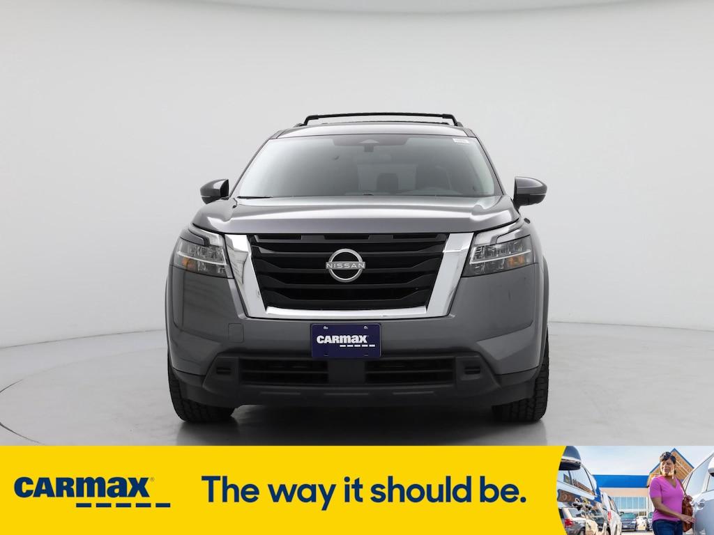 used 2022 Nissan Pathfinder car, priced at $32,998