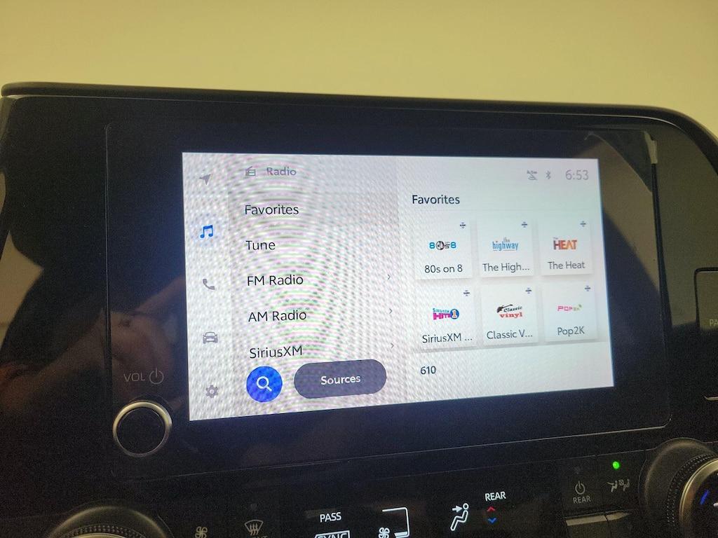 used 2023 Toyota Highlander car, priced at $36,998
