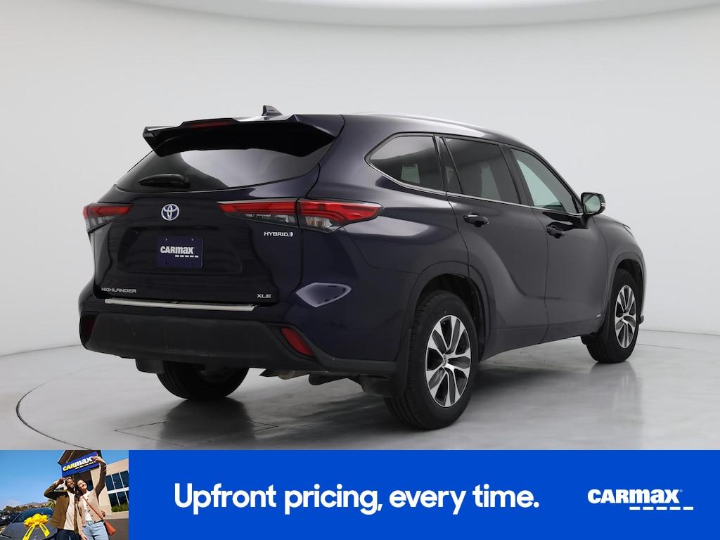 used 2022 Toyota Highlander Hybrid car, priced at $41,998