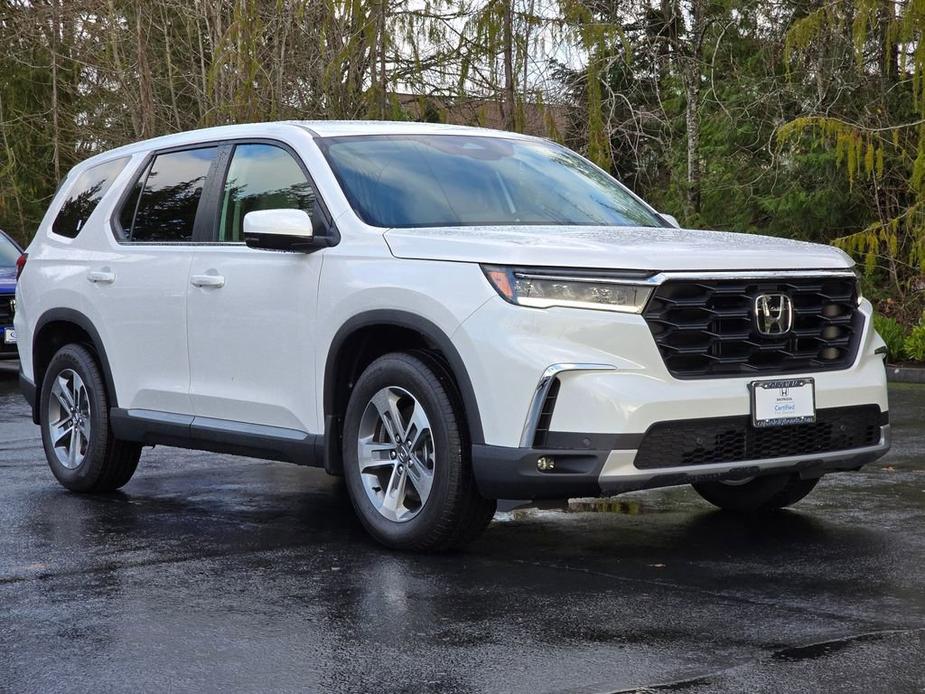 used 2025 Honda Pilot car, priced at $47,500