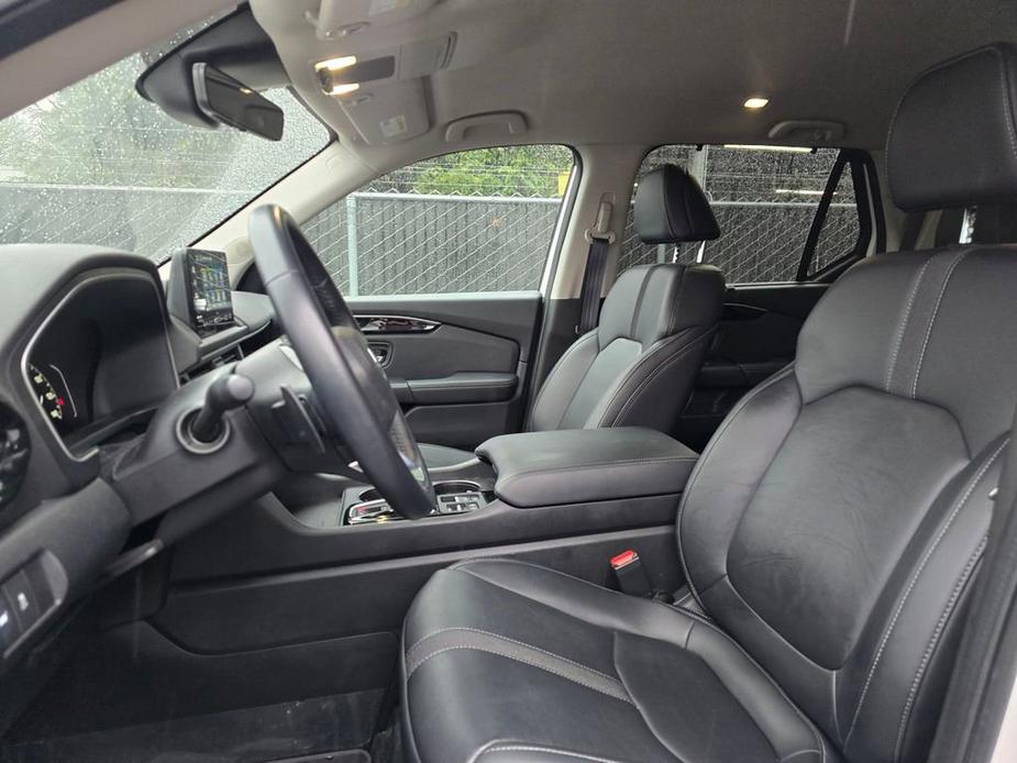 used 2023 Honda Pilot car, priced at $41,000