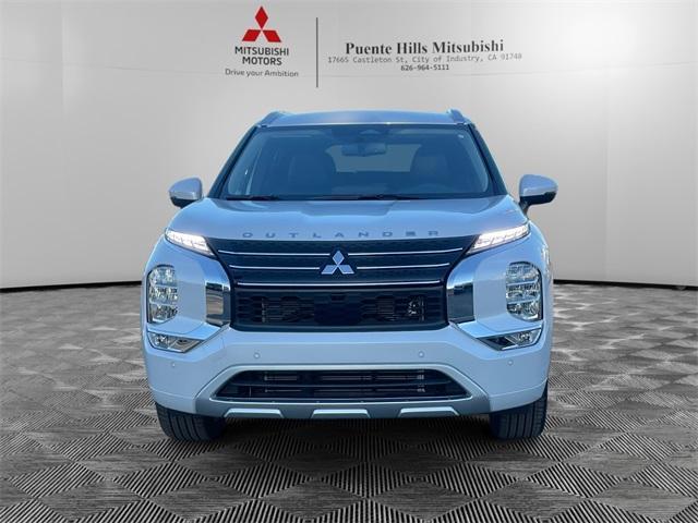 new 2024 Mitsubishi Outlander car, priced at $32,715