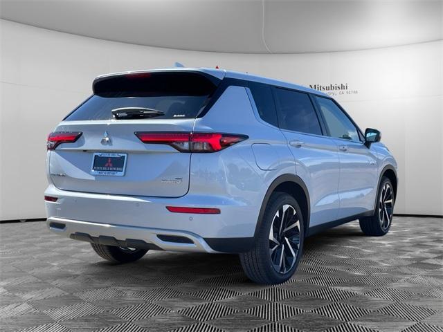 new 2025 Mitsubishi Outlander PHEV car, priced at $45,605