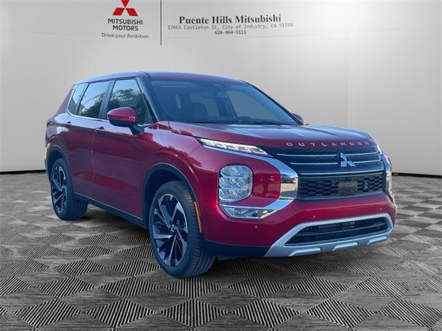 new 2024 Mitsubishi Outlander car, priced at $31,885