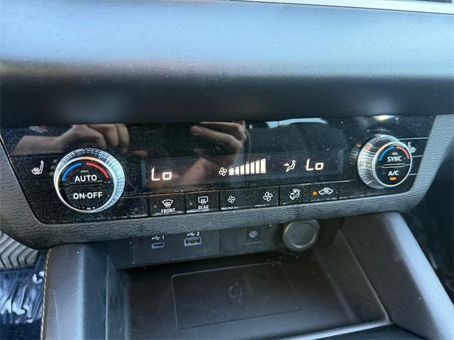 used 2024 Mitsubishi Outlander car, priced at $22,499