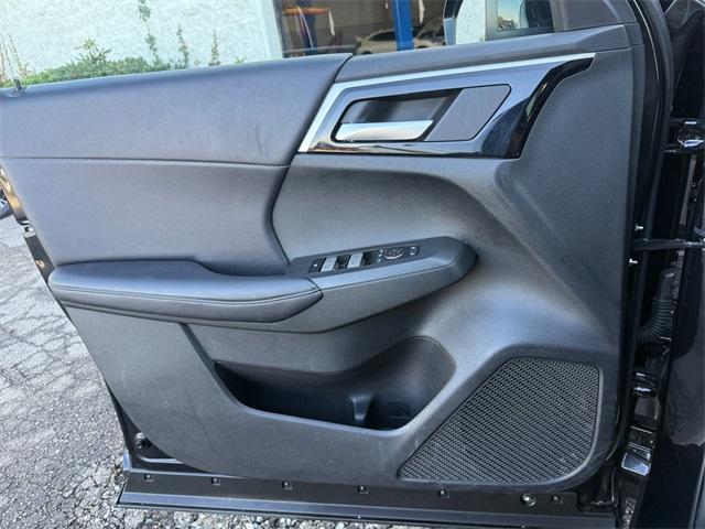 used 2024 Mitsubishi Outlander car, priced at $22,499