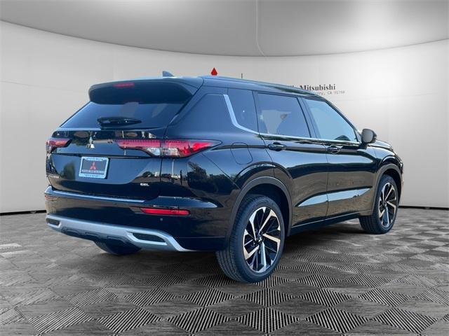 new 2024 Mitsubishi Outlander car, priced at $31,975