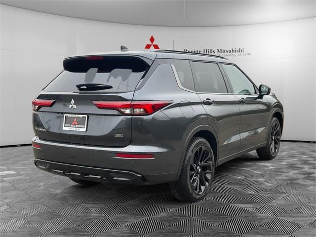 new 2024 Mitsubishi Outlander car, priced at $34,625