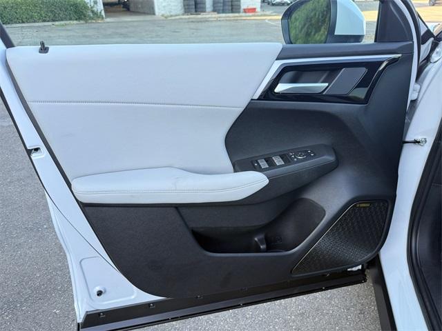 new 2025 Mitsubishi Outlander car, priced at $38,540