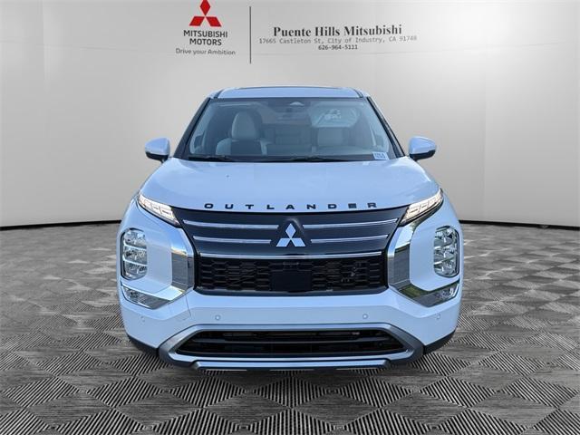 new 2025 Mitsubishi Outlander car, priced at $38,540