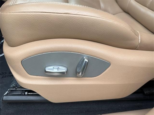 used 2021 Porsche Macan car, priced at $32,164