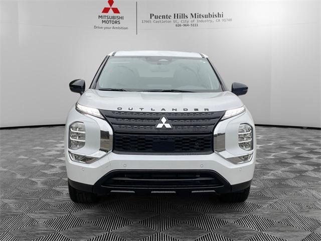 new 2024 Mitsubishi Outlander car, priced at $31,155