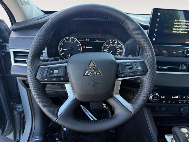 new 2025 Mitsubishi Outlander car, priced at $42,560