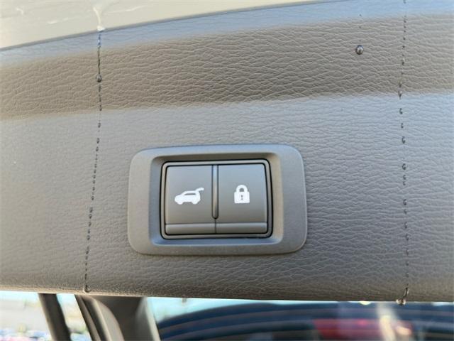 new 2025 Mitsubishi Outlander car, priced at $42,560