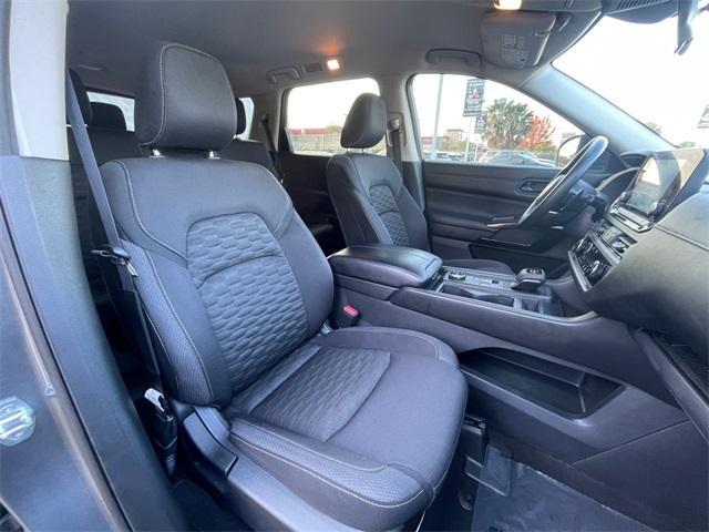 used 2023 Nissan Pathfinder car, priced at $24,995