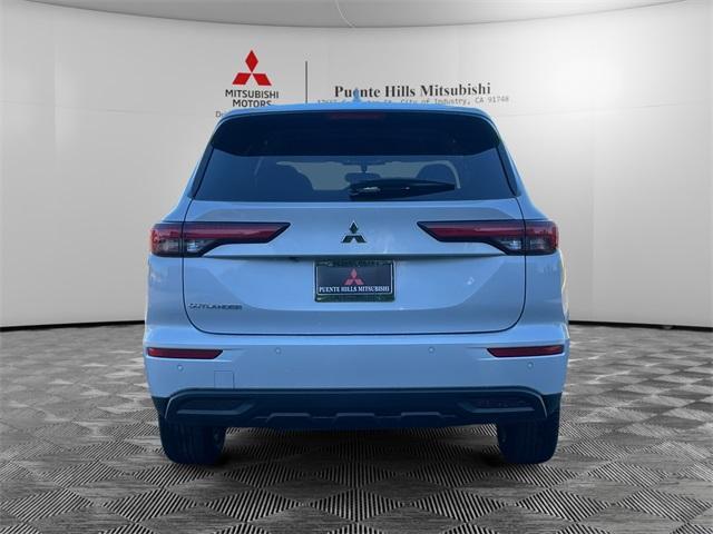 used 2023 Mitsubishi Outlander car, priced at $23,999