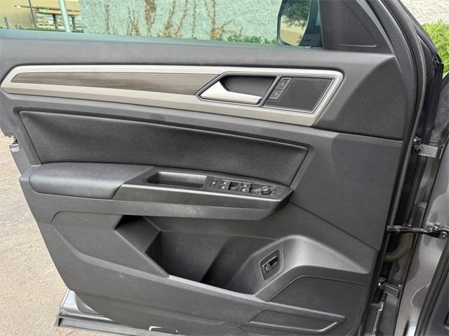 used 2018 Volkswagen Atlas car, priced at $9,138