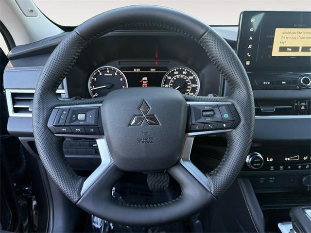 new 2025 Mitsubishi Outlander car, priced at $34,875