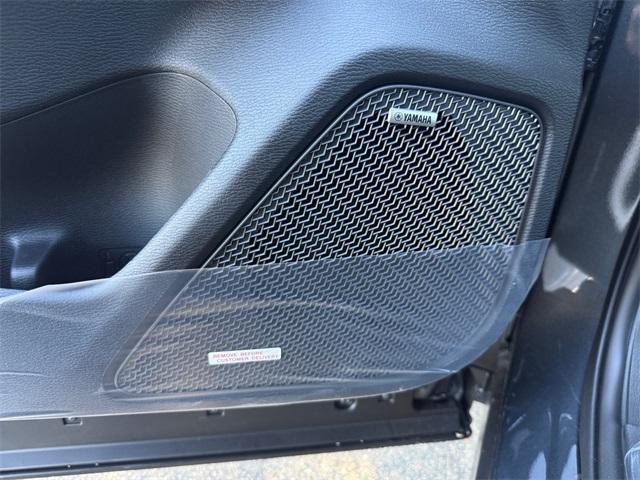 new 2025 Mitsubishi Outlander car, priced at $34,875