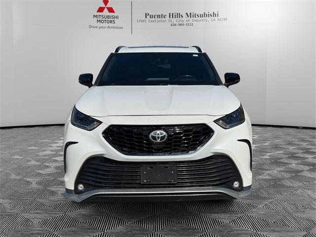 used 2021 Toyota Highlander car, priced at $32,255