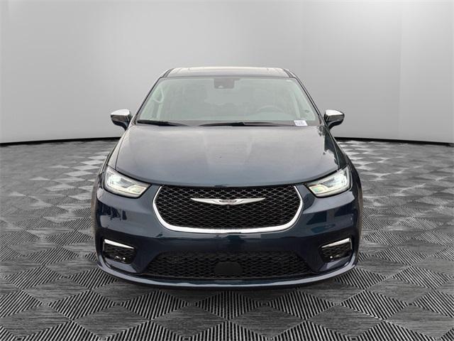 used 2022 Chrysler Pacifica Hybrid car, priced at $29,899