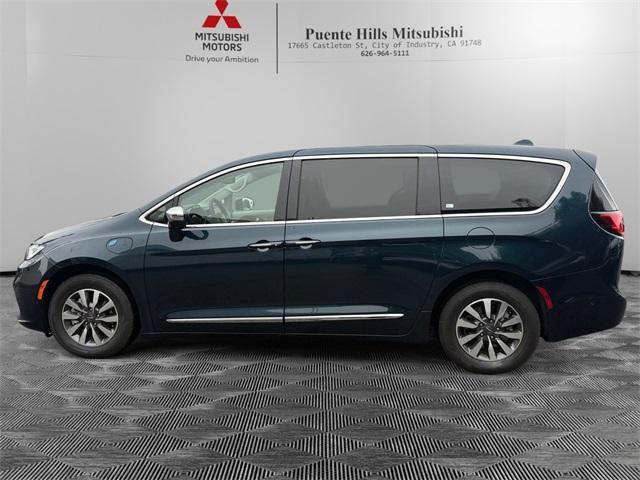 used 2022 Chrysler Pacifica Hybrid car, priced at $29,899