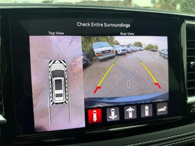 used 2022 Chrysler Pacifica Hybrid car, priced at $29,899