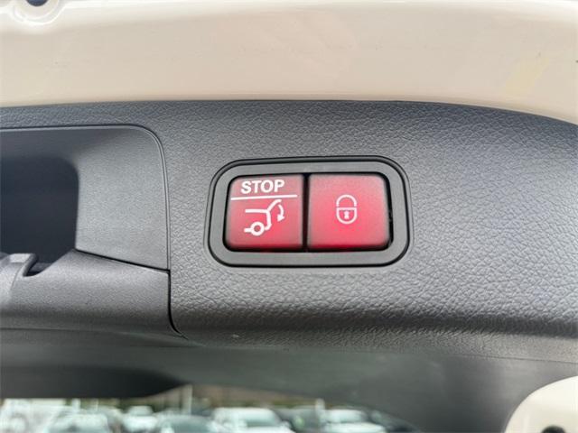 used 2025 Mercedes-Benz GLA 250 car, priced at $33,994
