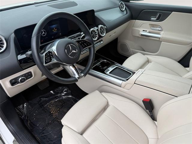 used 2025 Mercedes-Benz GLA 250 car, priced at $33,994